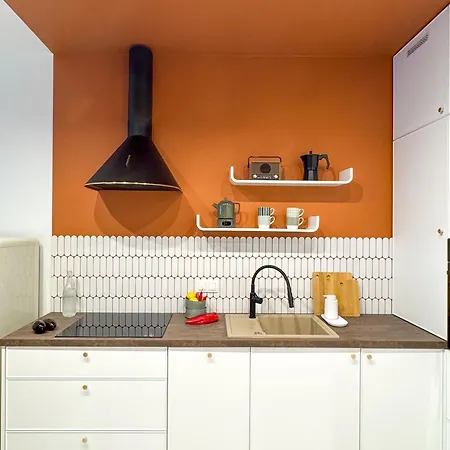 Color And Retro Global Office, Free Garage, Self Check-in * קטוביץ