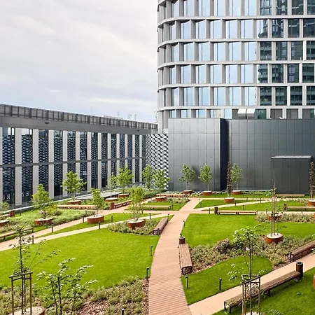 Color And Retro Global Office, Free Garage, Self Check-in דירה