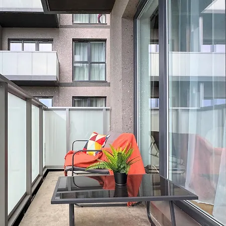 Apartamento Color And Retro Global Office, Free Garage, Self Check-in *