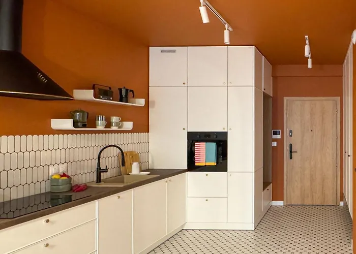 Color And Retro Global Office, Free Garage, Self Check-in * 카토비체